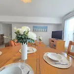公寓 Moderne Avec Terrasse Proche Et Centre, Wi-fi Inclus A Saint-brevin - Fr-1-364-182 圣布里文莱丝皮恩