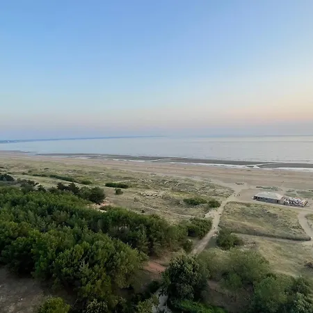 Moderne Avec Terrasse Proche Et Centre, Wi-fi Inclus A Saint-brevin - Fr-1-364-182