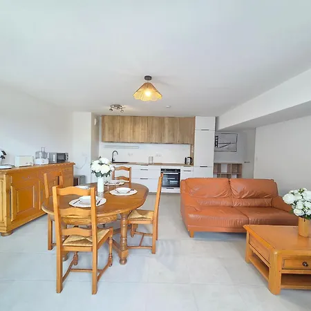 Moderne Avec Terrasse Proche Et Centre, Wi-fi Inclus A Saint-brevin - Fr-1-364-182 דירה *