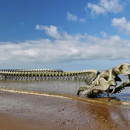 Moderne Avec Terrasse Proche Et Centre, Wi-fi Inclus A Saint-brevin - Fr-1-364-182 דירה